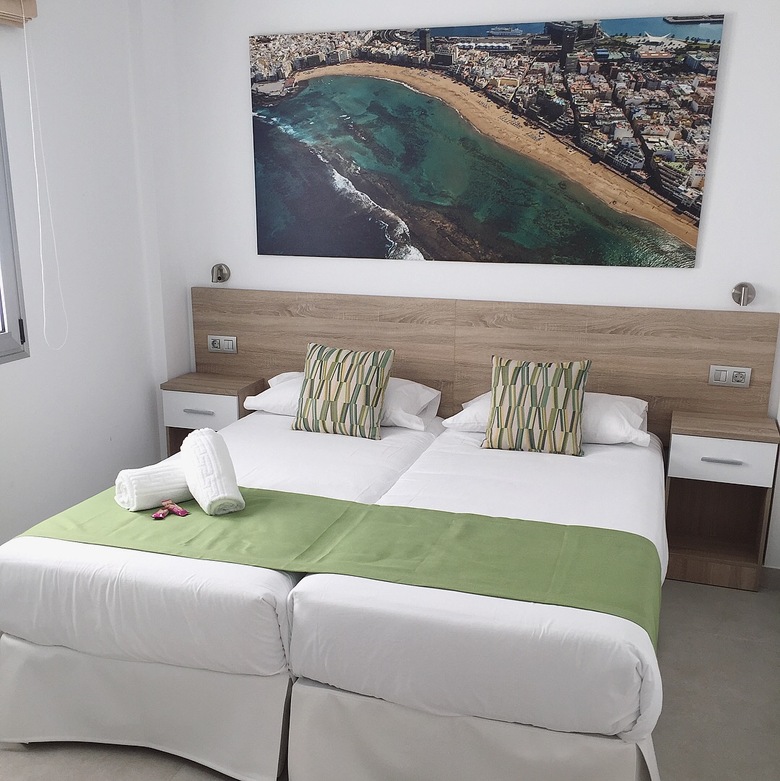 Canteras Suites Apartments