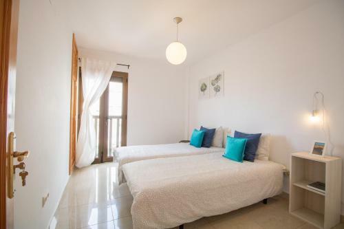 Hostal Huge Chalet To Share