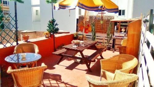 Hostal Matt Hostel Terrace