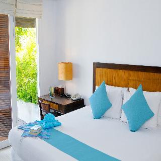Hotel Iyara Beach Plaza