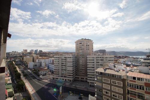 Central Square Apartment To Share "with Sea Views"