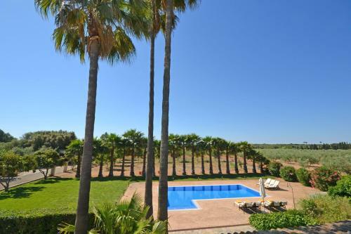 Villa Caulls