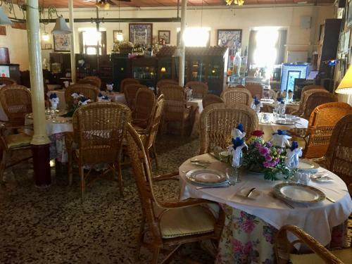 Hostal Balneario La Encarnaci�n