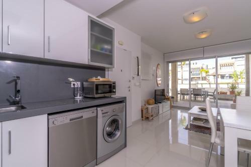 Los Altos Apartment Sleeps 6 Pool Wifi