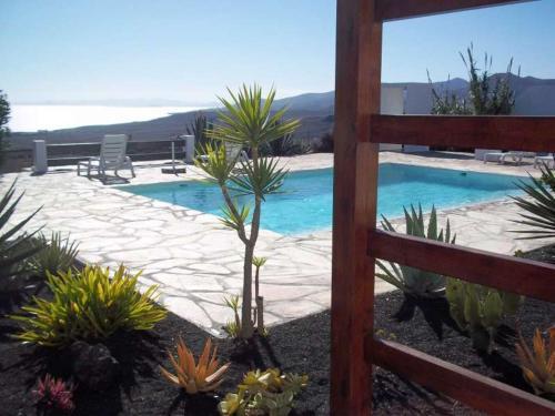 Macher Villa Sleeps 4 Pool Wifi