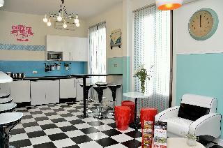 Albergue Far Home Plaza Mayor