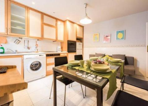 Santa Ana - Sol Apartment