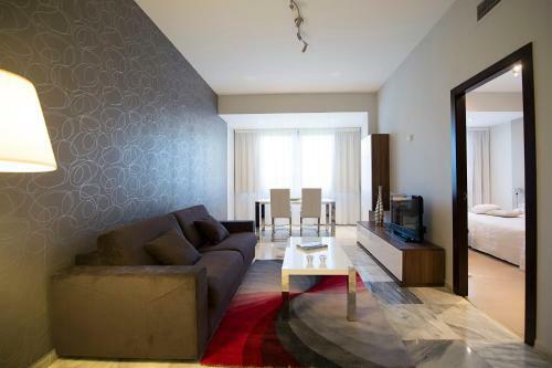 Apartamentos Madrid Plaza