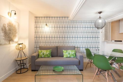 Apartamento Urbe10 Plaza De La Merced Duplex 1 Bedroom