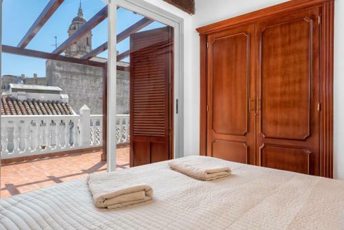 Two-bedroom Apartment With Terrace Pastor