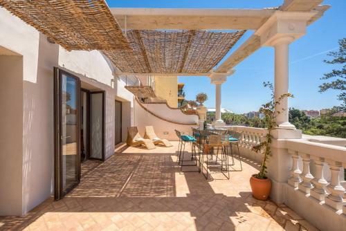 Apartamento Two-bedroom Penthouse With Terrace Veletta