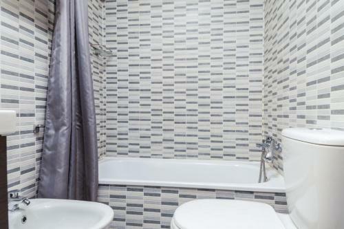 Suite Homes Stylish Central Apartment
