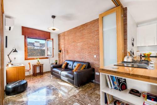 Two-bedroom Apartment Mary