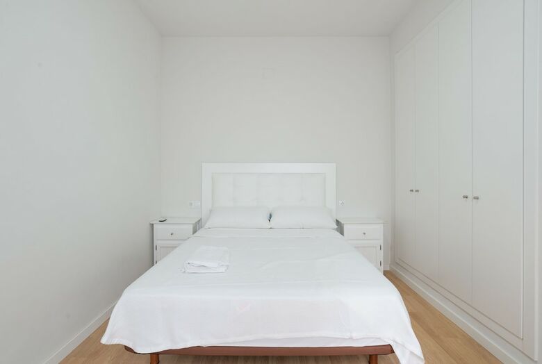 Teatro Plaza Apartments