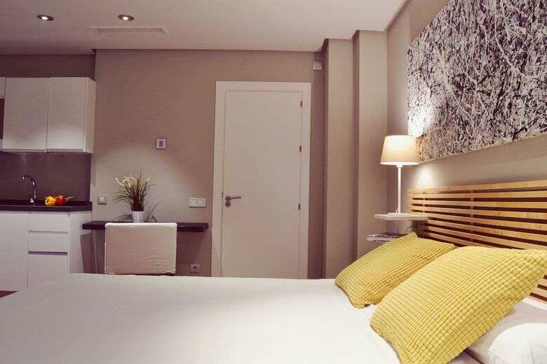 Apartamentos Plaza Del Obispo