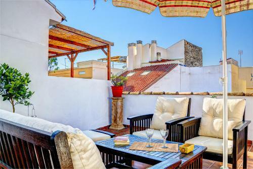 One-bedroom Apartment With Terrace Picasso