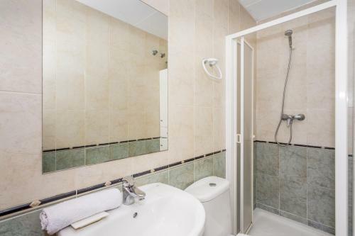 Homeholidaysrentals Coral