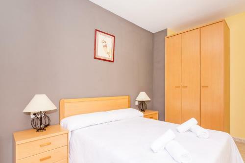 Homeholidaysrentals Coral