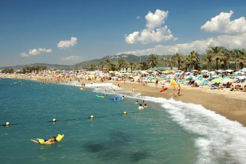 Homeholidaysrentals Rosamar