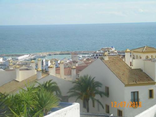 Apartamento Duquesa Suite And Golf With A Spectacular Sea View