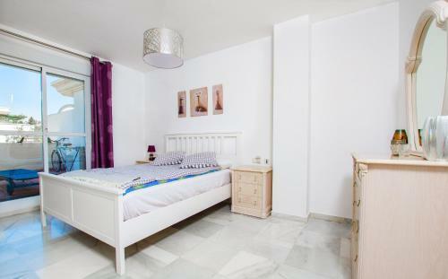 Bonito Apartamento En Nueva Andalucia