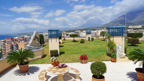 Apartamentos Amazing 10th Floor Views In Marbella Centre