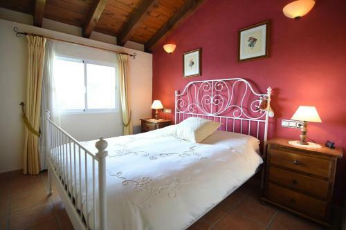 Casitas Select - Villa Abajo In Mijas
