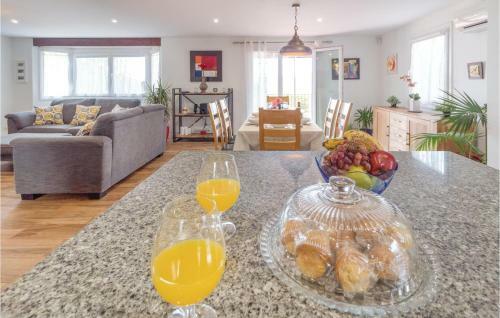 Three-bedroom Holiday Home In Mijas