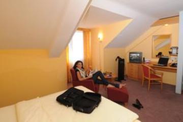 Hotel Balladins Superior Cologne Airport