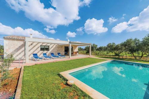 Muro Villa Sleeps 6 Air Con Wifi