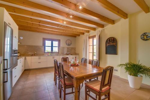Muro Villa Sleeps 7 Pool Wifi