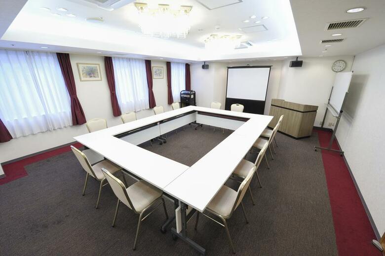 Hotel Court Shinyokohama