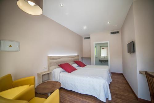 Agroturismo Hotel Rural O Acivro