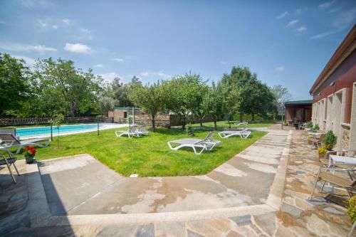 Agroturismo Hotel Rural O Acivro