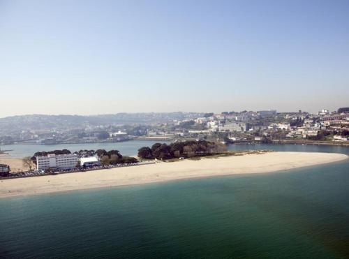 Apartamento Santa Cristina Beach Oleiros Spain