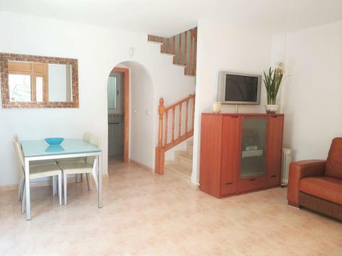 Casa Con Piscina Privada En Montemar De Dehesa De Campoamor Mm 024