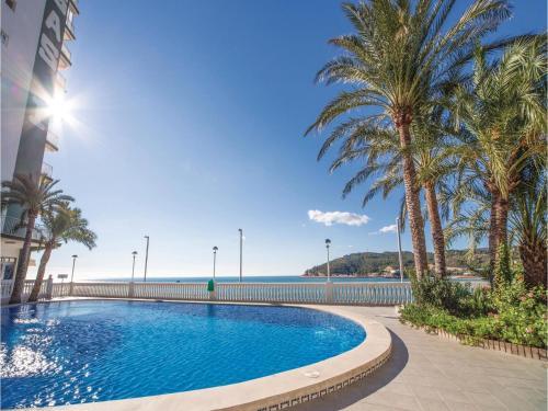 Two-bedroom Apartment In Oropesa Del Mar