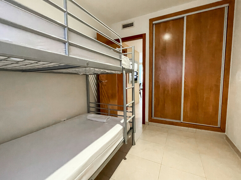 Apartamentos Mondr�an Marina D'or 3000