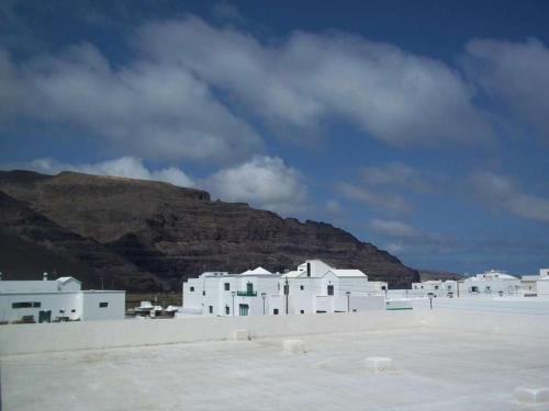 Orzola Apartment Sleeps 2 Wifi