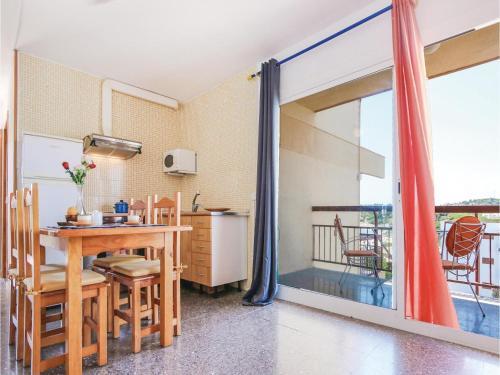 One-bedroom Apartment In Palamos