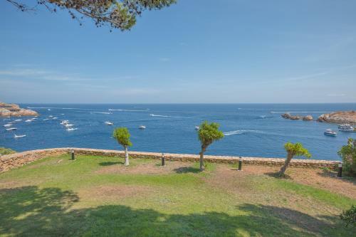 Flateli - Villa En Sa Tuna