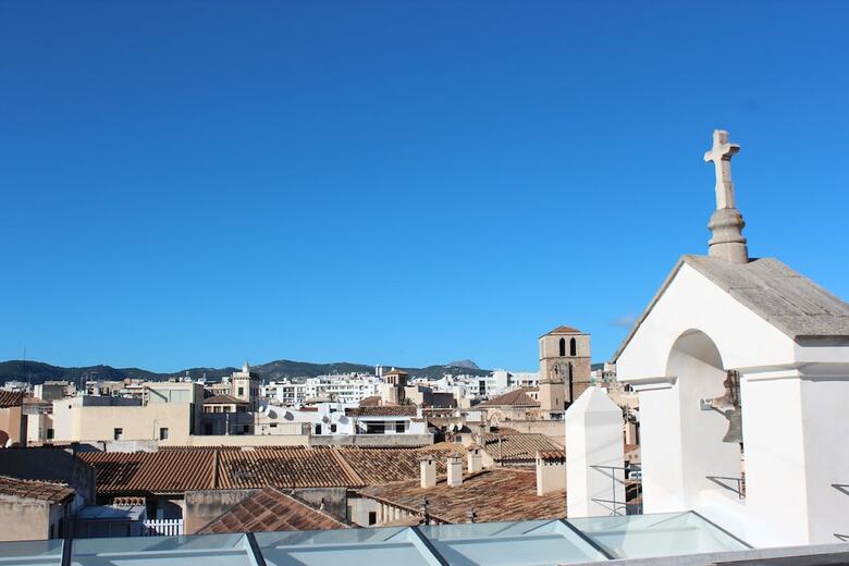 Hotel Icon Roset� By Petit Palace