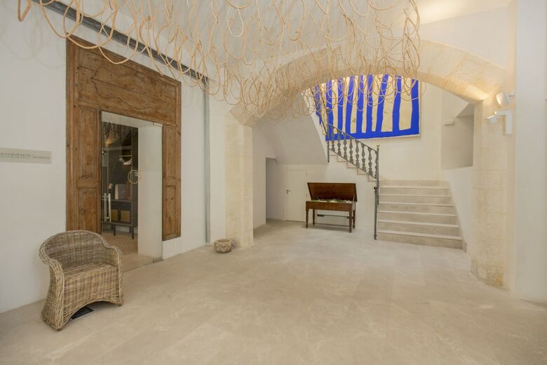 Hotel Icon Roset� By Petit Palace