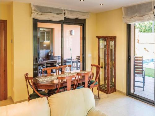 Four-bedroom Holiday Home In Pals