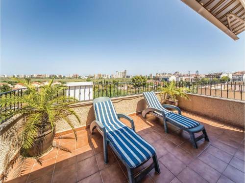 Four-bedroom Holiday Home In Peniscola
