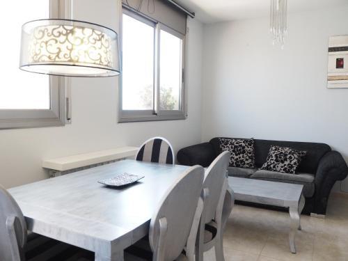 Apartamento Ref. 219. Atico Kelly.