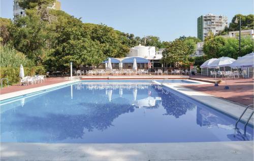 Two-bedroom Apartment In Castell-platja D�aro
