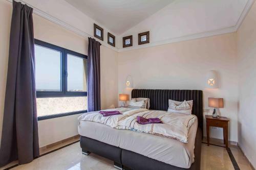 Hipoclub Villas, Zafiro 24 Villa