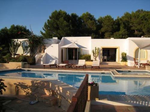 Playa D'en Bossa Villa Sleeps 10 Pool Air Con Wifi