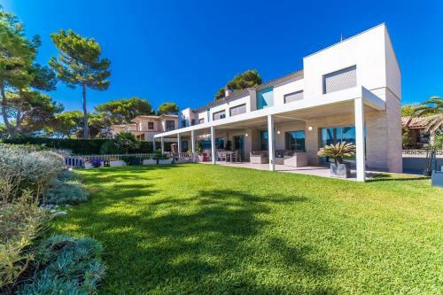 Playa De Muro Villa Sleeps 7 Air Con Wifi